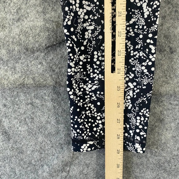 Lululemon Align Crop 4 Small Black High Rise Printed 21" Nulu Athletic Workout - Picture 8 of 13